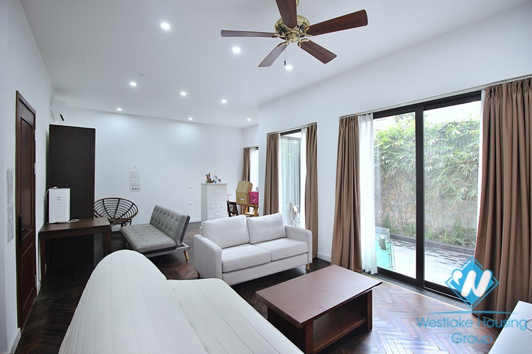 One bedroom with big yard for rent in Tay Ho area